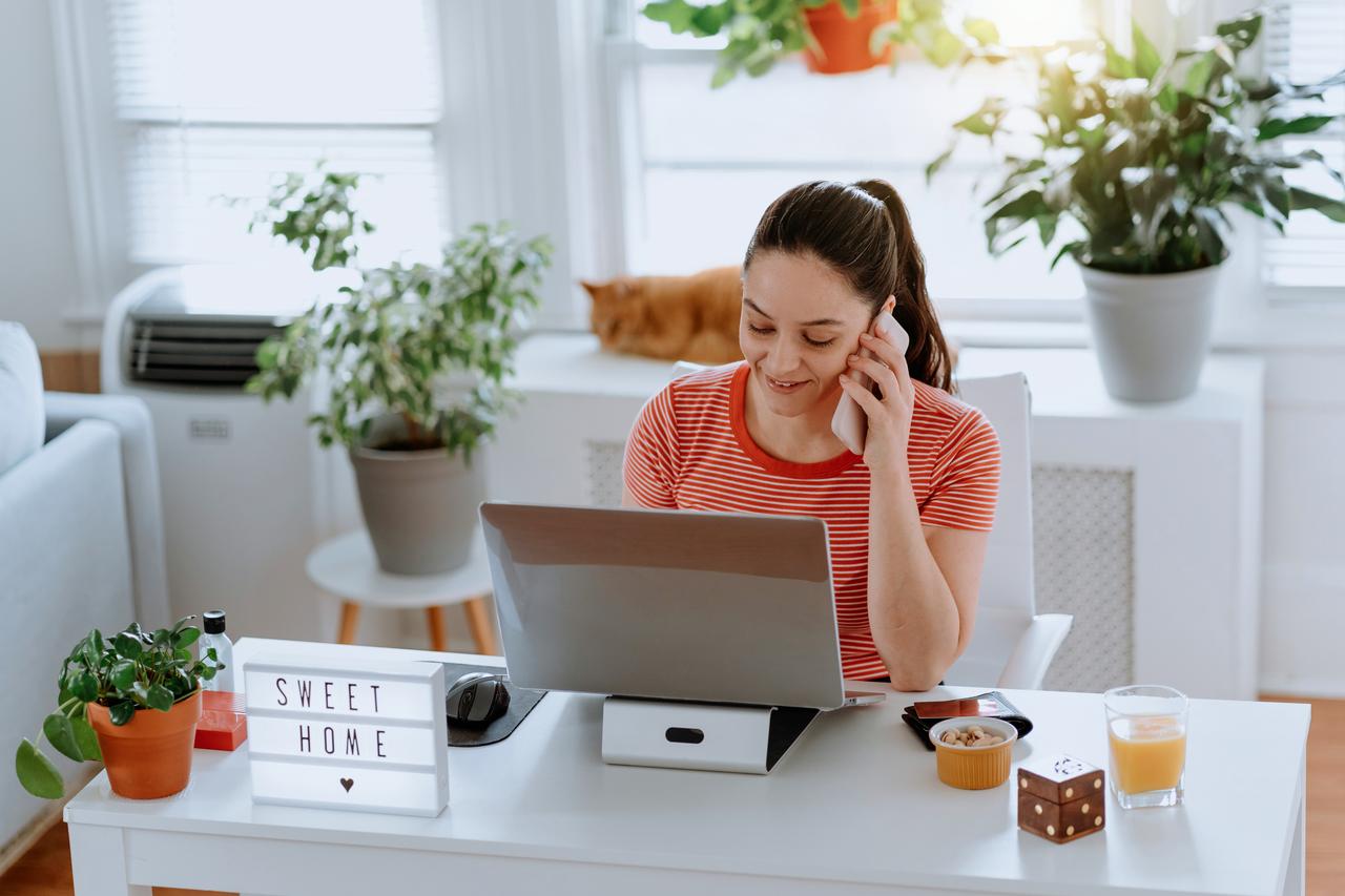 Kitchen laptop